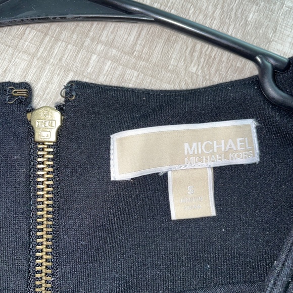 Michael Kors Women’s Cold Shoulder Short Sleeve Jacquard Dress, Black S - Picture 4 of 5